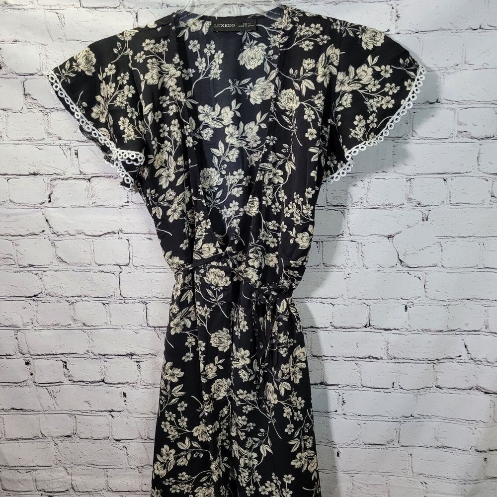 Luxedo Floral Wrap Dress Womens‎ XS Black Cream Excellent Flutter Sleeve Ruffle